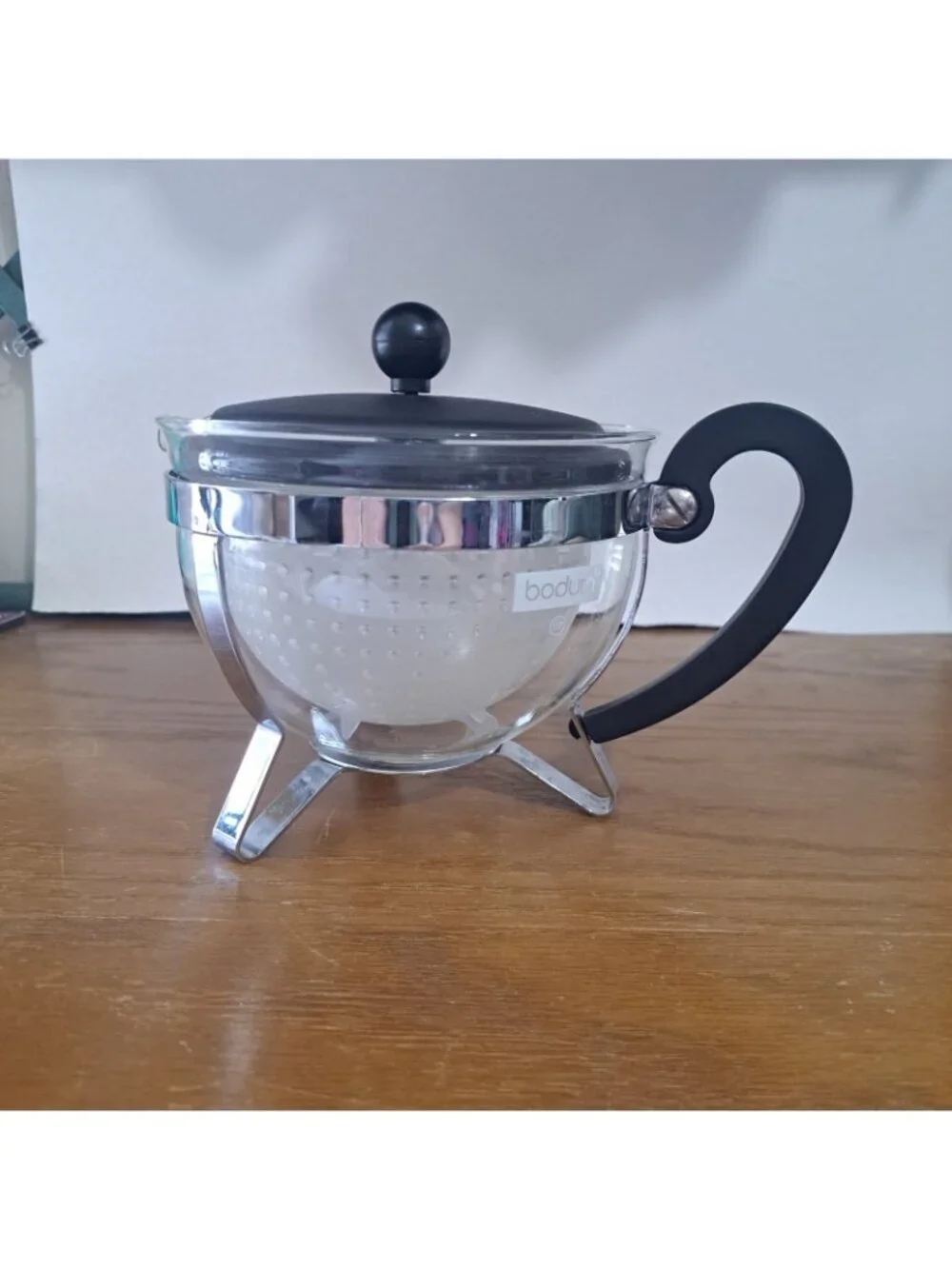 Bodum Chambord 4 Cup Glass Tea Teapot with Infuser Switzerland
